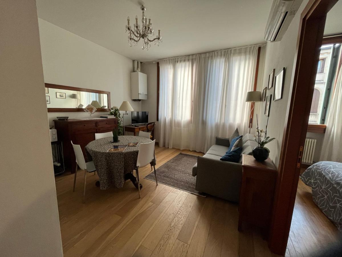 Elegant Apartment فيتشنزا المظهر الخارجي الصورة